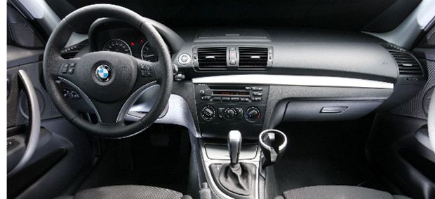 bmw 118i interior