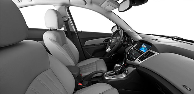 Interior Cruze Sedan 2014