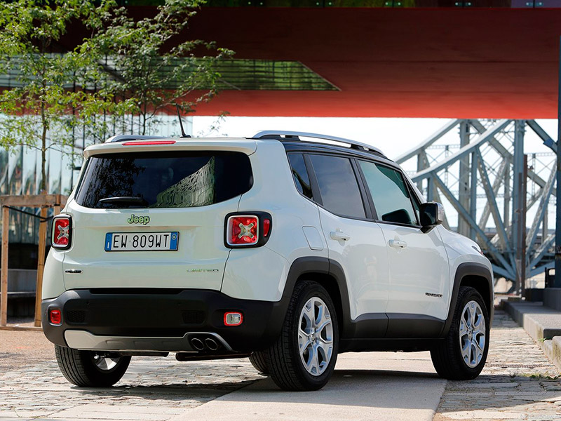 jeep renegade traseira